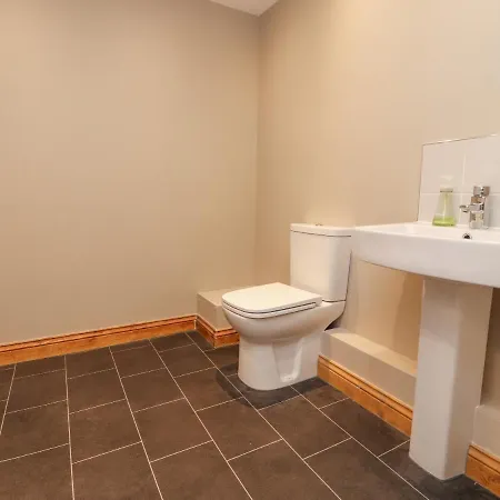 9 Riverside Walk Skipton